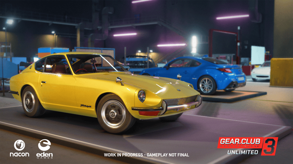 Un'auto sportiva gialla esposta in un garage, con altre auto sullo sfondo. Il gioco è etichettato come 'WORK IN PROGRESS - GAMEPLAY NOT FINAL'.